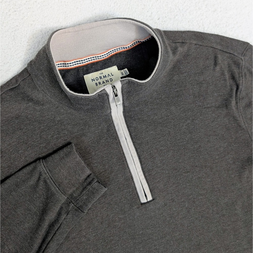 The Normal Brand Sweater Mens‎ XL Gray 1/4 Zip Pullover Mock Neck Stretch